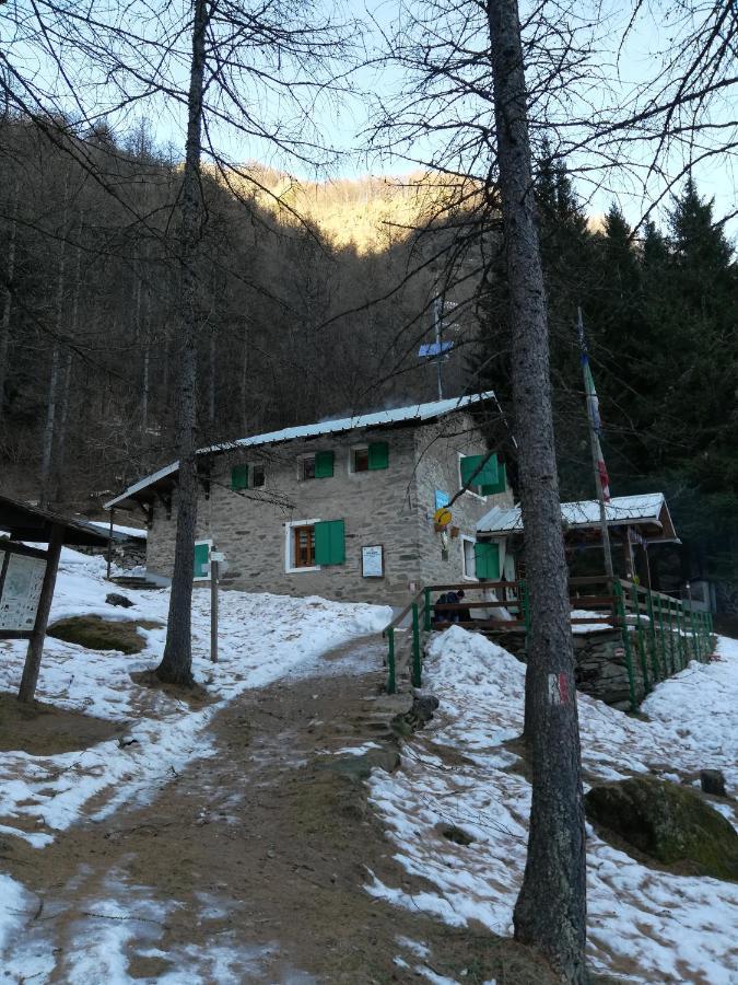 Отель Rifugio Geat Val Gravio Villar Focchiardo Экстерьер фото